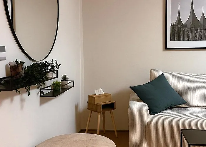 アパート Ve Dvore S Vlastni Saunou *